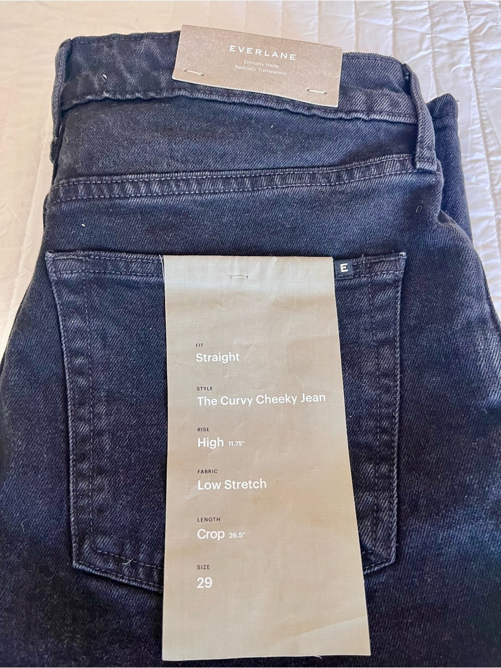 Everlane The Curvy Cheeky Jean – Size 29 – Crop – Organic Cotton